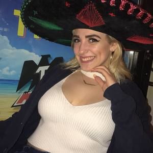 Meet your Posher, Victoria